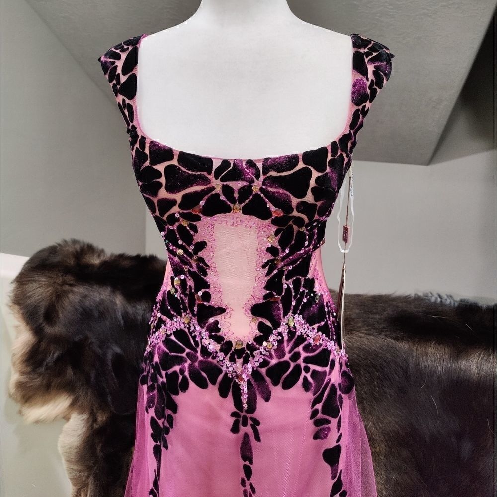 Stunning Silk Purple Gradient Glitter Floral Beaded & Sequined Gown - Picture 3 of 16